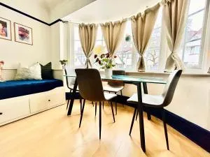 Rest Boutique Golders Green - Maida Vale