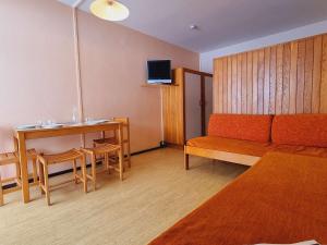 Appartements Studio - 4 pers, proche telesiege, animaux OK, WiFi gratuit - FR-1-525-266 : photos des chambres