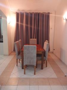 Three Bedroom at Shikara, Behind City Mall