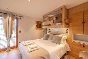 Chalets Chalet Les Galetas du Mont Blanc : photos des chambres