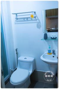 Cozy Chic Condotel Avida Towers Sucat