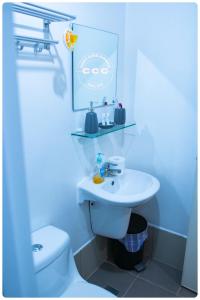 Cozy Chic Condotel Avida Towers Sucat