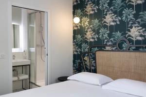 Hotels Hotel De Suez : Hébergement 2 Chambres Doubles Supérieures Communicantes 