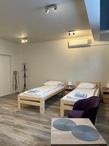 Etna 4 - Apartamenty -Parking Osmeckiego 4 E Rzeszów -Parking -Garaż-