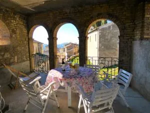 Scappo in Umbria, la Loggia - Lugnano in Teverina
