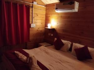 The Cool Huts