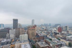 Nob Hill Studio w Gym Sauna City View SFO-5