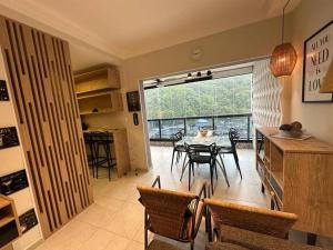 Flat Novo - 100M Praia da Pitangueiras 5051