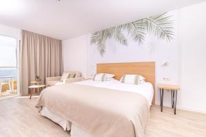Studio with Sea View room in Atlantic Holiday Hotel