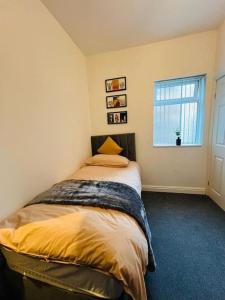 4 Bed 4 Bath 6 Guest Lovely home