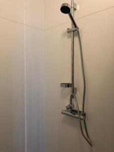 Nature Bell-tent with lakeside view