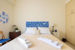 Zenios Rafina - Sea View Rental with Easy Access to the Islands