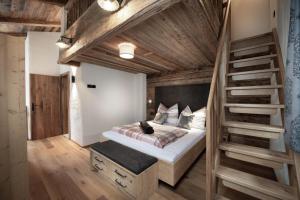 Alpine Lofts M26