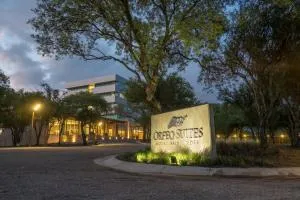 Orfeo Suites Hotel Sierras Chicas - El Pueblito