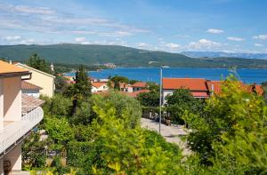 Apartment DiSente with Sea view