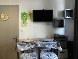 Appartements Appartement WIFI Monne centre Cauterets : photos des chambres
