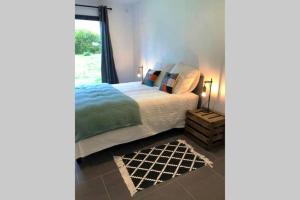 Maisons de vacances Maison de 2 chambres avec jardin clos et wifi a Chouze sur Loire : photos des chambres