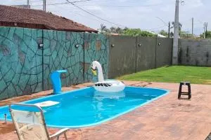 linda casa com piscina única no terreno - Boa Vista