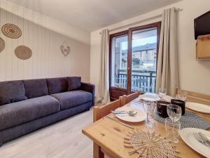 Appartements Appartement fonctionnel et lumineux A proximite des pistes Balcon - FR-1-344-1020 : photos des chambres