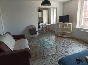 "La Clé dès Champs"-Meublé de Tourisme 3 étoiles -Résidence "Les Logis de Béziers"-Garage optionnel-Cœur de ville-Plages à 16km !