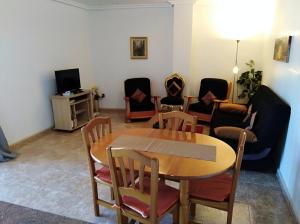 PlayaMarina II - Stylish 2 Bedroom Apartment in ApartHotel Cabo Roig, La Zenia