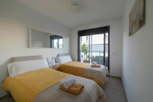 Apartment in Gran Alacant with Sea View, AC, pool