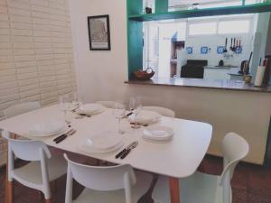 Departamento amplio, cerca de todo