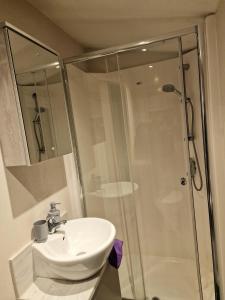 Billing Aquadrome- Bird Lake Pastures Holiday Caravan Sleep 6