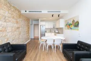 Carmel Boutique Exclusive - HaKarmel