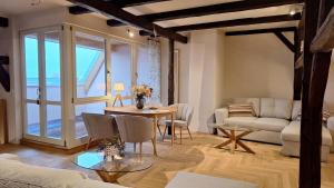 Stadtpalais Bellevue-Suite 3- Zimmer- Maisonettewohnung mit Dachterrasse maximal 4 Personen