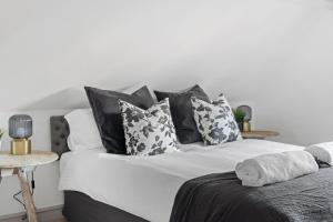 Beautiful 2 Bedroom Cottage in Oxton