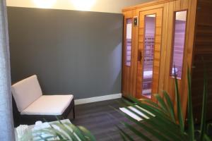 Hotels Latitude Ouest Hotel Restaurant & Spa : photos des chambres