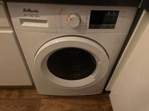 015 CHIC & COSY STUDIO 41m2 HYPERCENTRE WIFI SMART TV NETFLIX