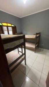 Casa em itanhaem com piscina