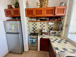 Bttm floor beachfront condo in Half Moon Bay Akumal