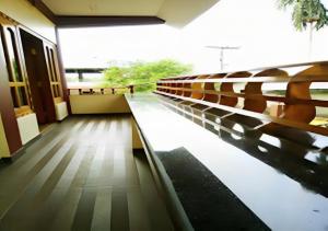 Signature Stay