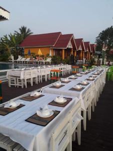 Restaurant, Golden Hotel Dondet in Muang Khong