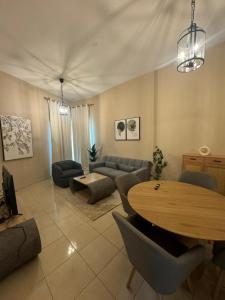 Marbella Grand Holiday Homes - Al Nahda 1