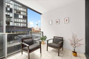 Secluded Surry Hills Escape with Private Balcony