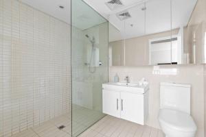 Secluded Surry Hills Escape with Private Balcony