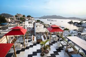 The Lake View Hotel- On Lake Pichola