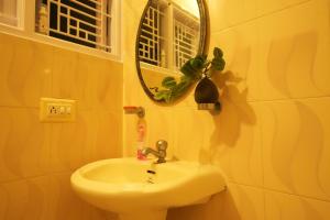 Palace Hostel by Borrbo