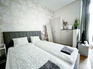 T32 Central Modern Suites