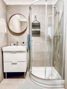 T32 Central Modern Suites