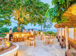 Kamari Cafe&Resort Kohlarn คามารีคาเฟ่แอนด์รีสอร์ทเกาะล้าน