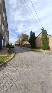 Дворівневі Апартаменти-Лофт у Старому місті