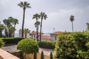 Superb villa with swimming pool & sauna