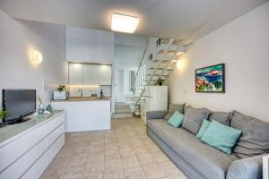 Valdarke Seaside Apartment - Happy Rentals