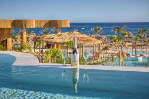 Alia Beachfront Suites and Spa