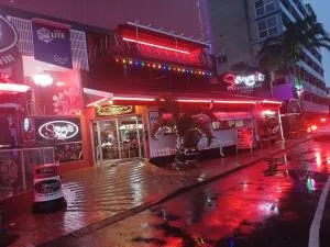 2 bedroom Flat - Thorndale